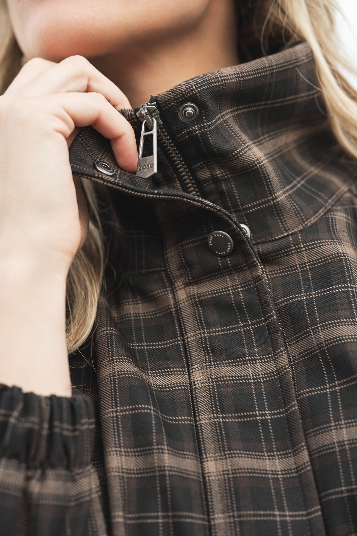 Thirza | espresso-black