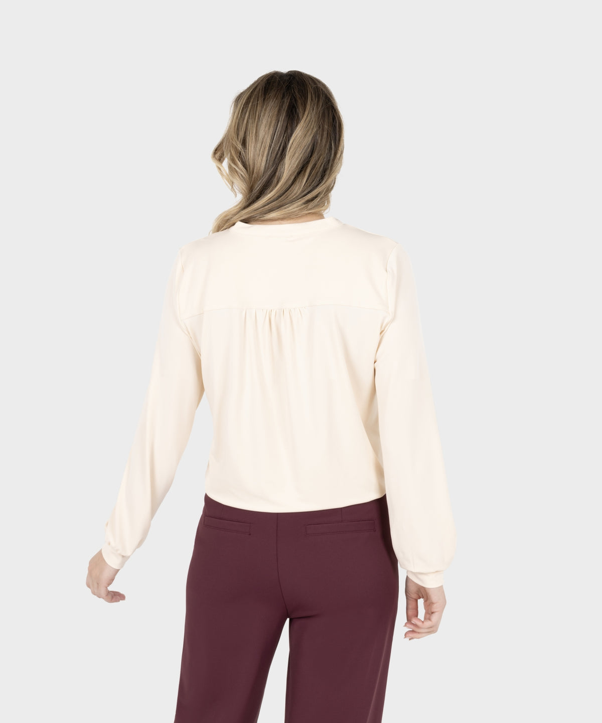 Darcy | ivory